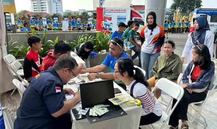 Jasa Raharja dan Dokkes Polres Barelang Gelar Pemeriksaan Kesehatan Gratis di Kegiatan FKIJK Run 2025 Pollux Mall Batam
