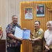 Jasa Raharja Kepri Serahkan Buku Action Plan SWDKLLJ 2024 ke Bapenda untuk Perkuat Sinergi Pelayanan Publik