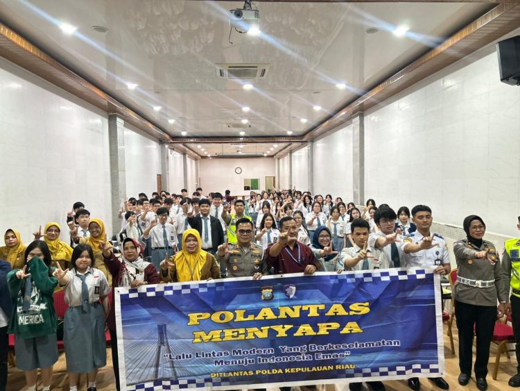 Jasa Raharja dan Ditlantas Polda Kepri Gelar Program Safety Campaign On The School di SMA Maitreyawira